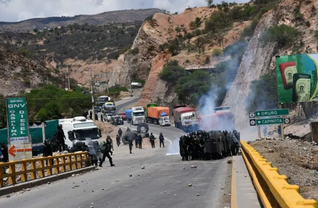 Advierten que la disputa al interior del MAS frena y posterga soluciones a la crisis económica