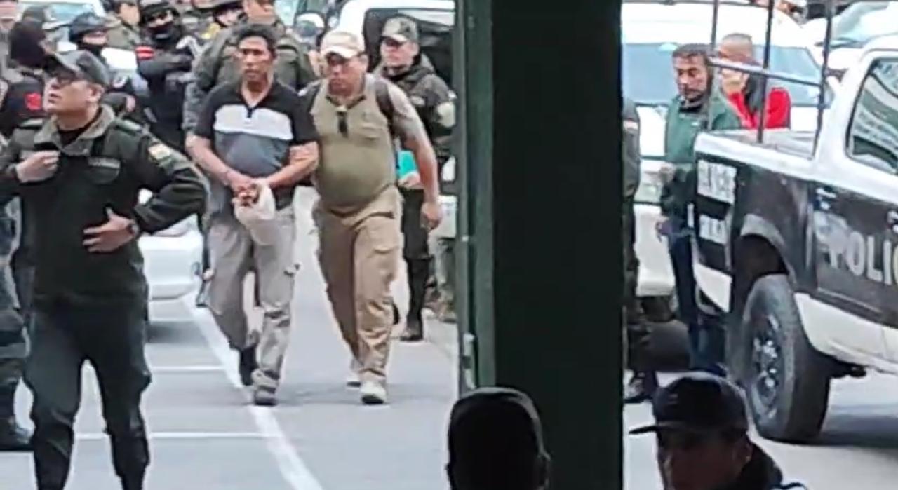 Humberto Claros, dirigente evista, trasladado a la FELCC de La Paz