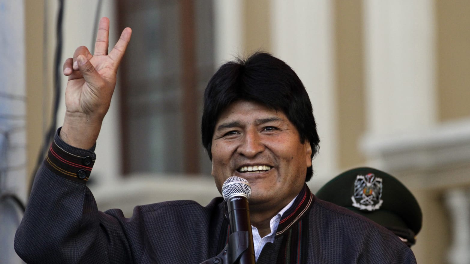 En el Chapare, organizan concurso de disfraces para premiar al niño con el mejor disfraz de Evo Morales y Bartolina Sisa