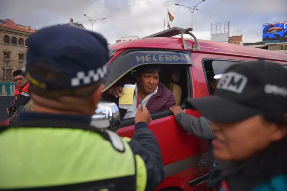 Se intensifica controles ante aumento no autorizado de pasajes en minibuses