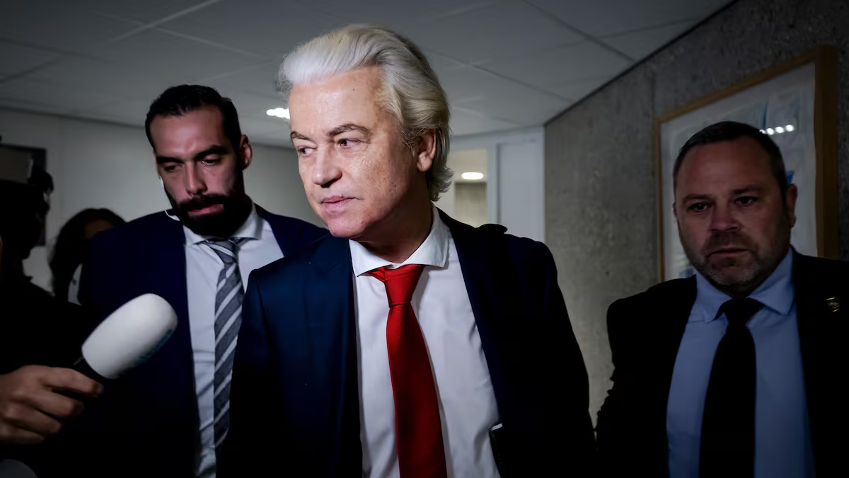 Se disuelve en solo 11 meses el primer gabinete liderado por la derecha en Países Bajos