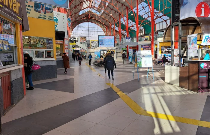 Terminales de La Paz y El Alto suspenden viajes a Cochabamba y Santa Cruz por bloqueos afines a Evo Morales