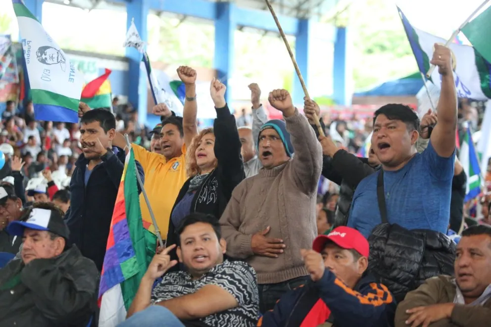 Ampliado “evista” exige al TSE no bloquear una posible postulación de Evo Morales en otro partido