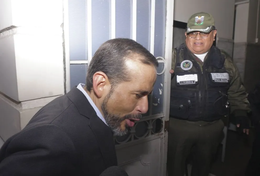 Camacho señala a Andrónico como operador del Gobierno y denuncia control político sobre la justicia