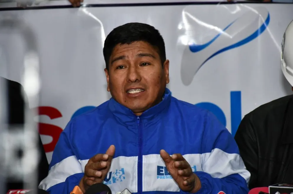 Grover García llama a Eva Copa y Andrónico Rodríguez a unirse al MAS y fortalecer la unidad popular