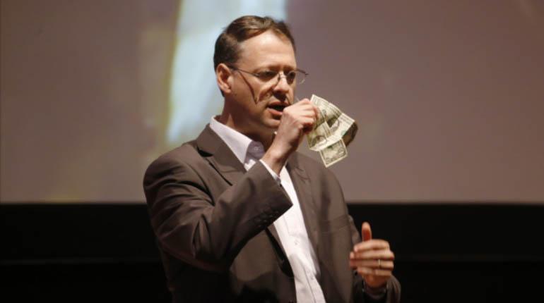 Jaime Dunn descarta alianzas y anuncia que impugnará su inhabilitación ante el TSE