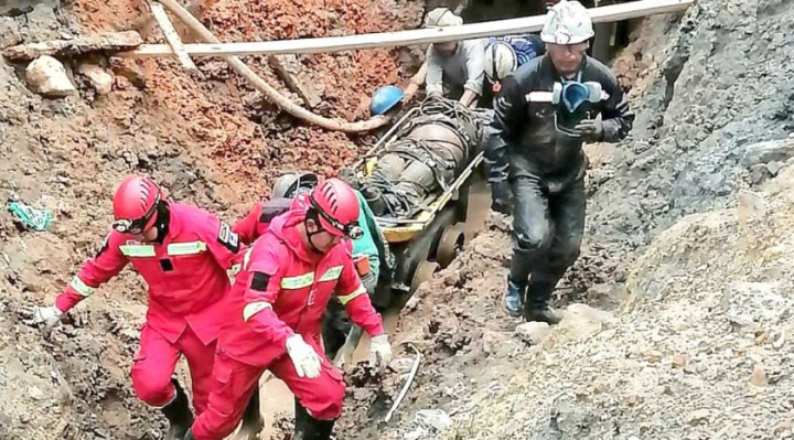 Seis mineros mueren por inhalación de gases tóxicos en Potosí; ya son 80 fallecidos en 2025