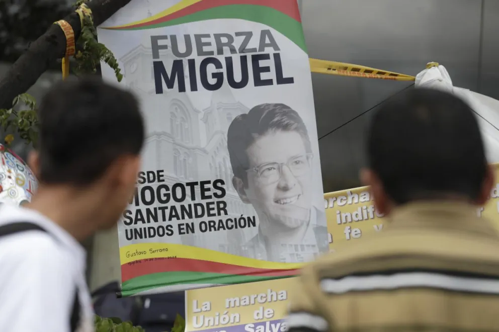 Fallece el senador y precandidato presidencial colombiano Miguel Uribe Turbay tras dos meses en estado crítico