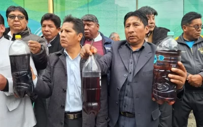 Choferes denuncian mala calidad de la gasolina y exigen resarcimiento económico a la ANH