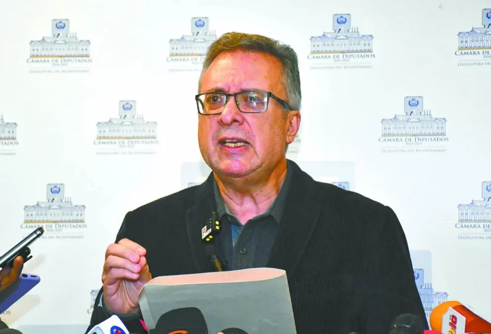 Carlos Alarcón: “Botrading representa un daño económico real y potencial para Bolivia”