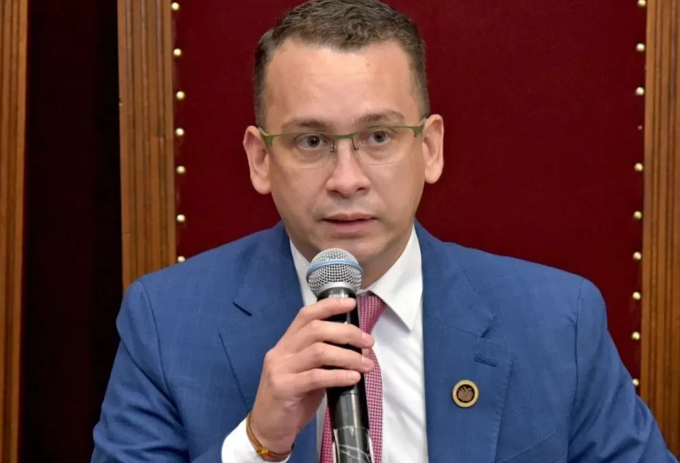 Saucedo arremete contra los magistrados autoprorrogados y ratifica respaldo al balotaje del 19 de octubre