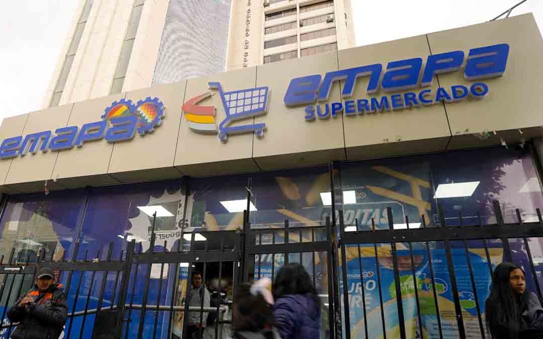 Fiscalía y FELCC intervienen oficinas de Emapa en La Paz por casos de corrupción