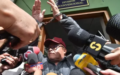 Esposado, Zúñiga afirma que Arce ordenó la movilización militar del 26J y denuncia una “trampa” en su contra