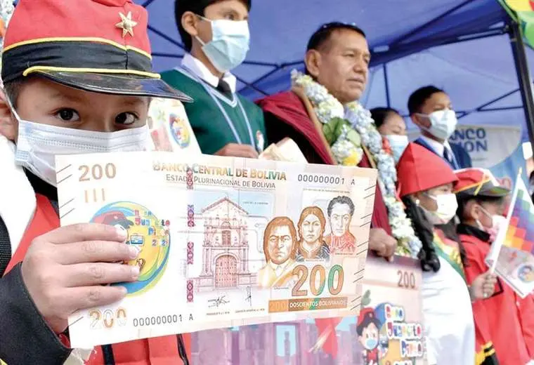 Decreto Supremo 5516 redefine la política económica: combustibles, bonos, salario mínimo y alivio crediticio