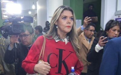 Dictan 90 días de detención preventiva para Gabriela Delgadillo, exgerente de YPFB, por presunta usurpación de funciones