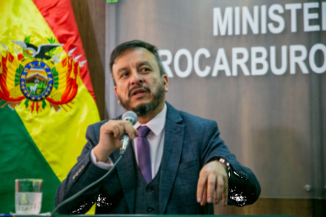 Interpelación a Mauricio Medinaceli fue reprogramada: Vicepresidencia alegó falta de personal técnico tras Decreto 5552