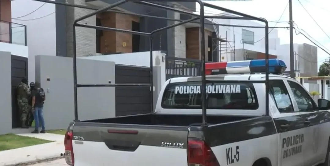 Policías enmanillados en casa vinculada a Marset: Fiscalía investiga robo agravado y busca a cinco extranjeros