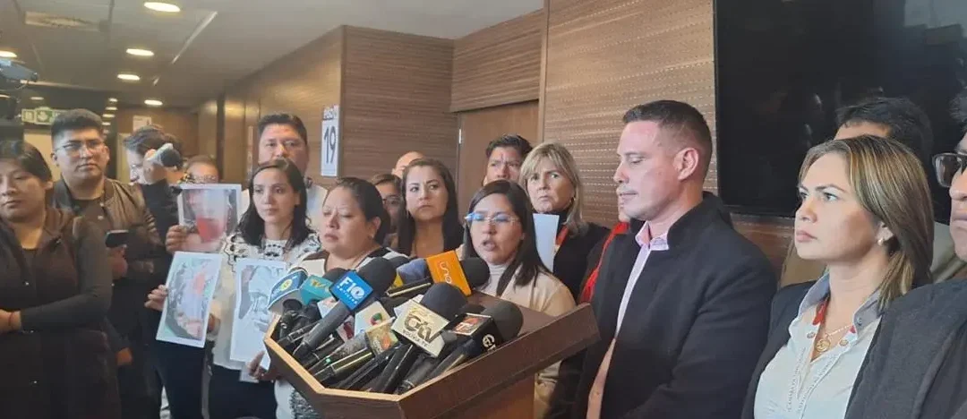 Bancada Libre exige la renuncia de autoridades de Hidrocarburos, YPFB y ANH por crisis de la gasolina
