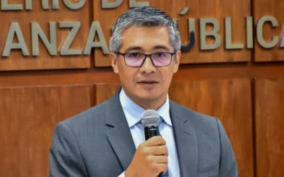 Economía asegura que informó a la ALP sobre viaje de Espinoza antes de su ausencia en interpelación