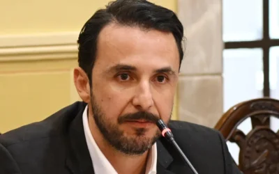 Velasco ve viable implementar el modelo 50/50 tras diálogo con el presidente Rodrigo Paz en La Paz