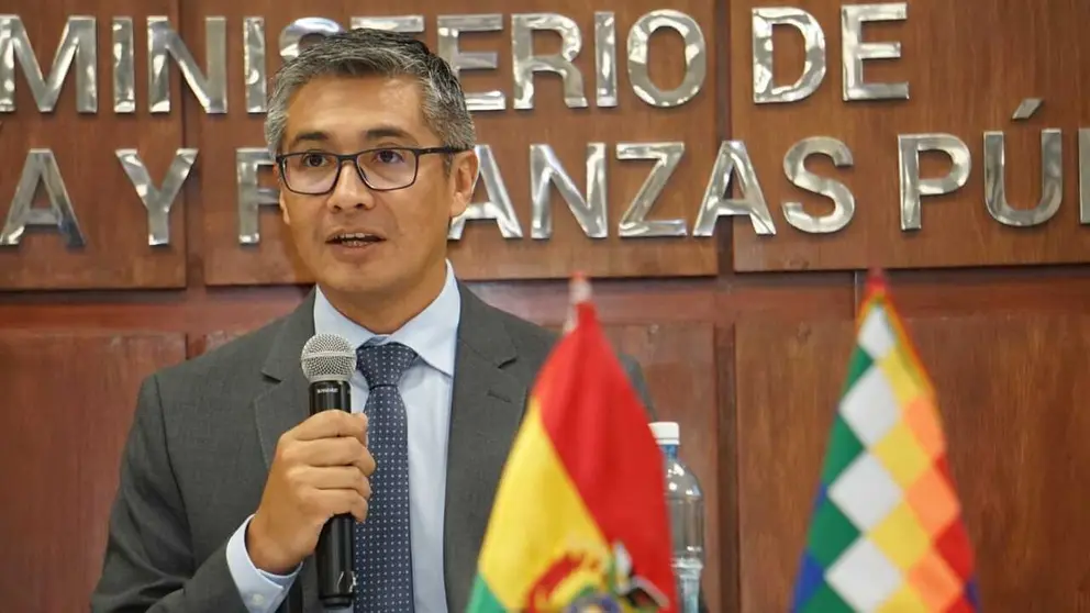 Gobierno aplaza respuesta al pliego de la COB y plantea instalar mesas técnicas desde el 4 de mayo