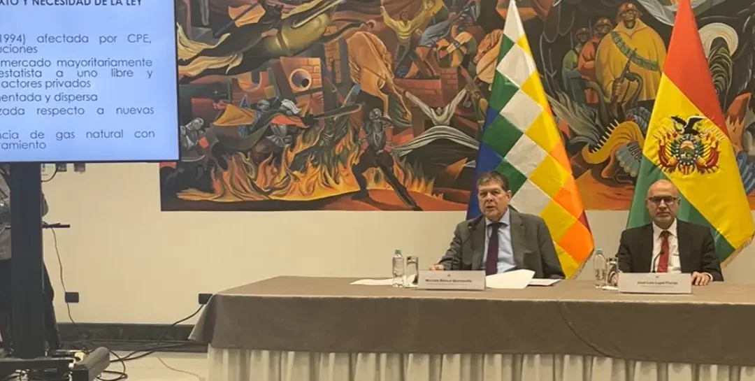 Gobierno presenta nueva Ley de Electricidad y Energías Renovables para modernizar el sistema energético en Bolivia