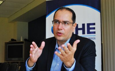 Gobierno investiga presunta salida irregular de Yussef Akly de Bolivia tras dejar la presidencia de YPFB