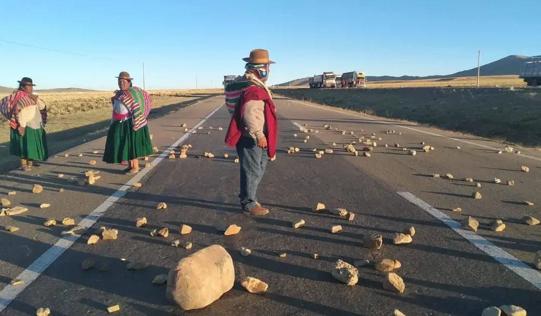 ABC reporta 45 bloqueos en Bolivia; La Paz, Cochabamba y Oruro concentran la mayor cantidad de cortes