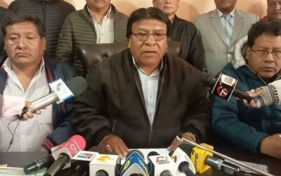 Chóferes de El Alto anuncian paro indefinido con bloqueos desde este martes por falta de trabajo