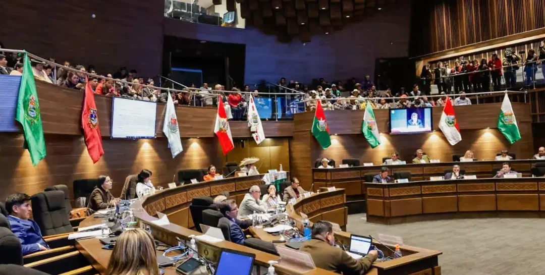 Senado sanciona crédito de más de $us 118 millones del Banco Mundial para obras viales en Cochabamba, Chuquisaca y La Paz