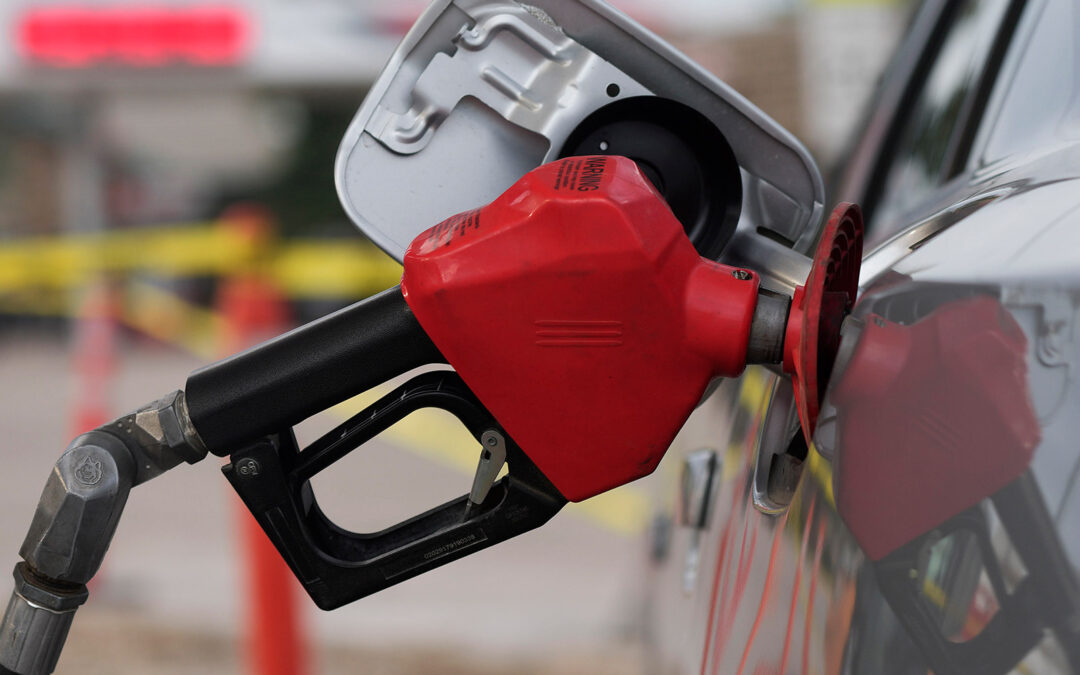 Cámara Automotor advierte que nacionalización de autos “chutos” elevará demanda de combustibles en Bolivia