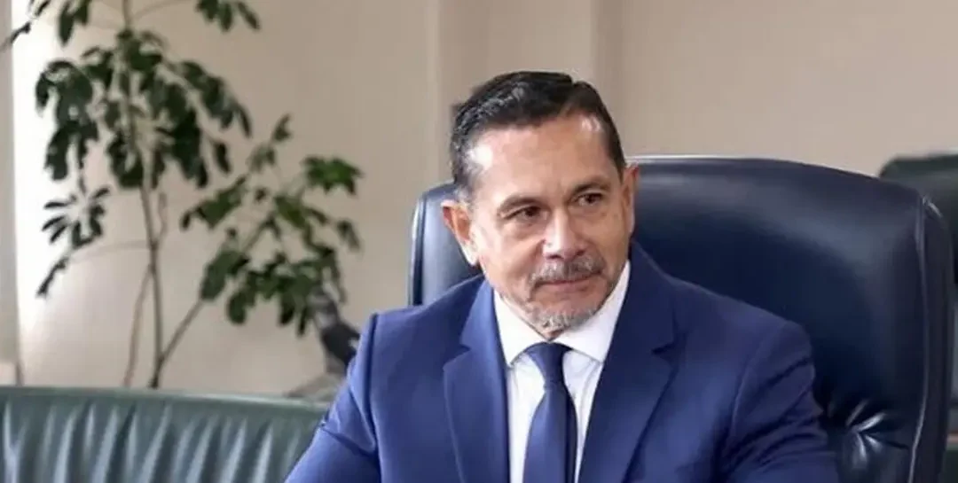 Presidente de la Aduana, Alberto Soto, sufre un paro cardíaco durante una reunión en la frontera con Brasil