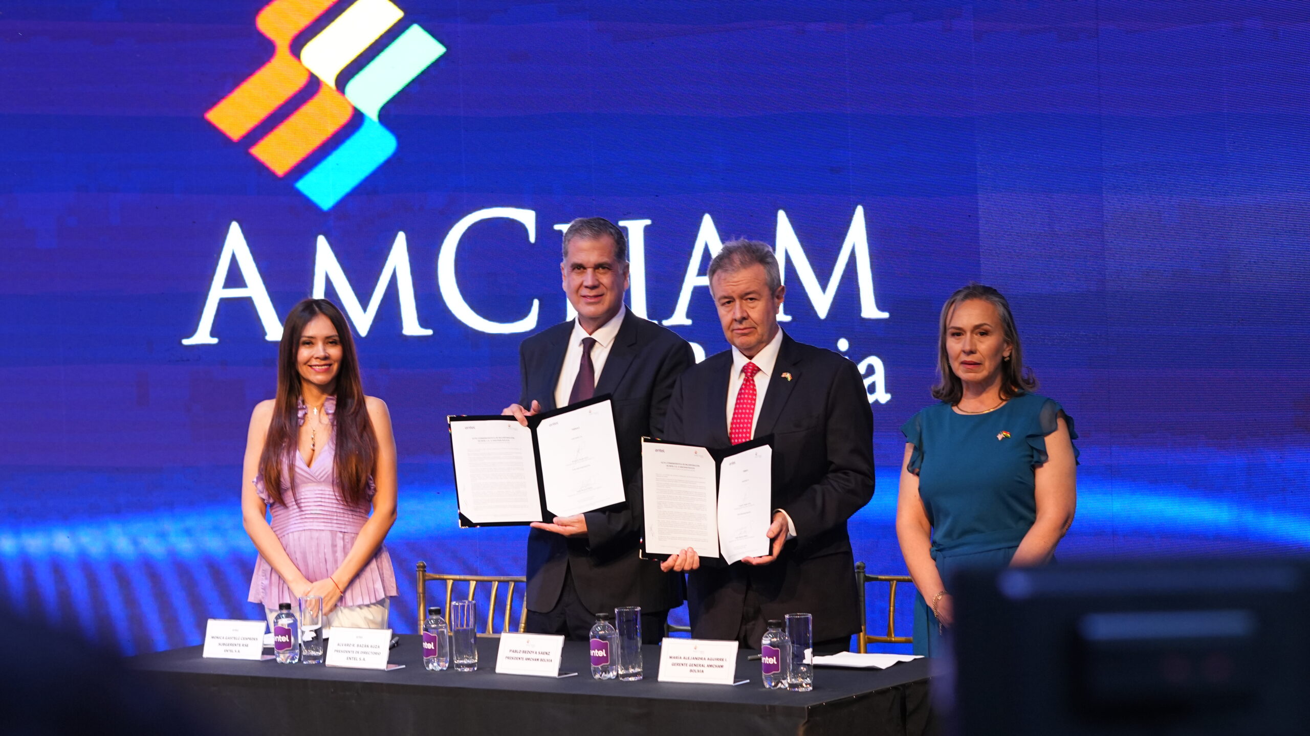 ENTEL SE INCORPORA A AMCHAM BOLIVIA PARA FORTALECER VÍNCULOS CON EL SECTOR EMPRESARIAL
